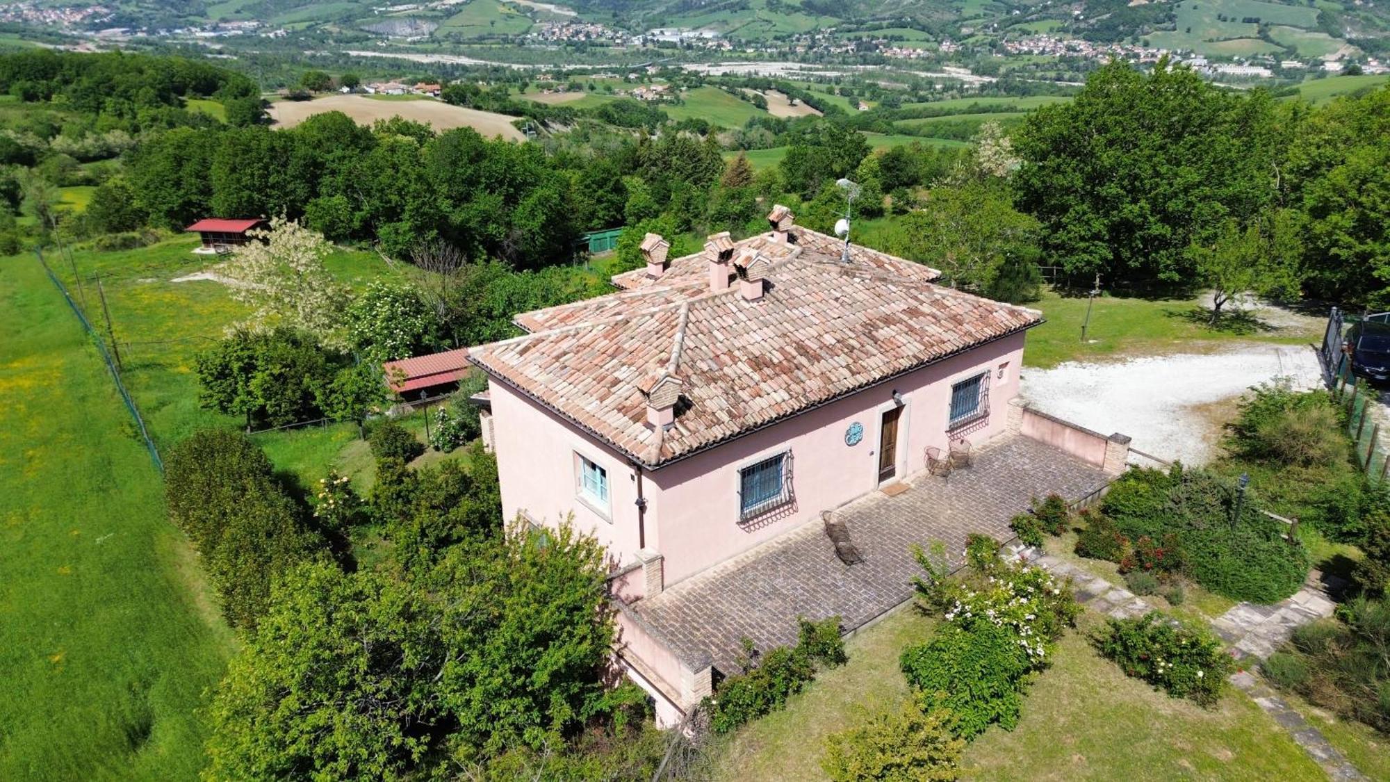 Villa Clara - Natura & Silenzio San Leo Luaran gambar